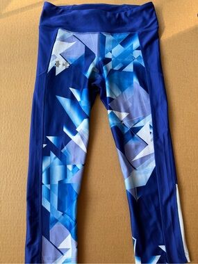 Under Armour Blue Geometric Print Leggings